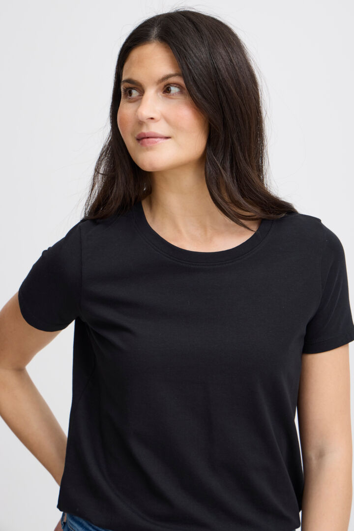 Fransa Shoulder Tee - Black