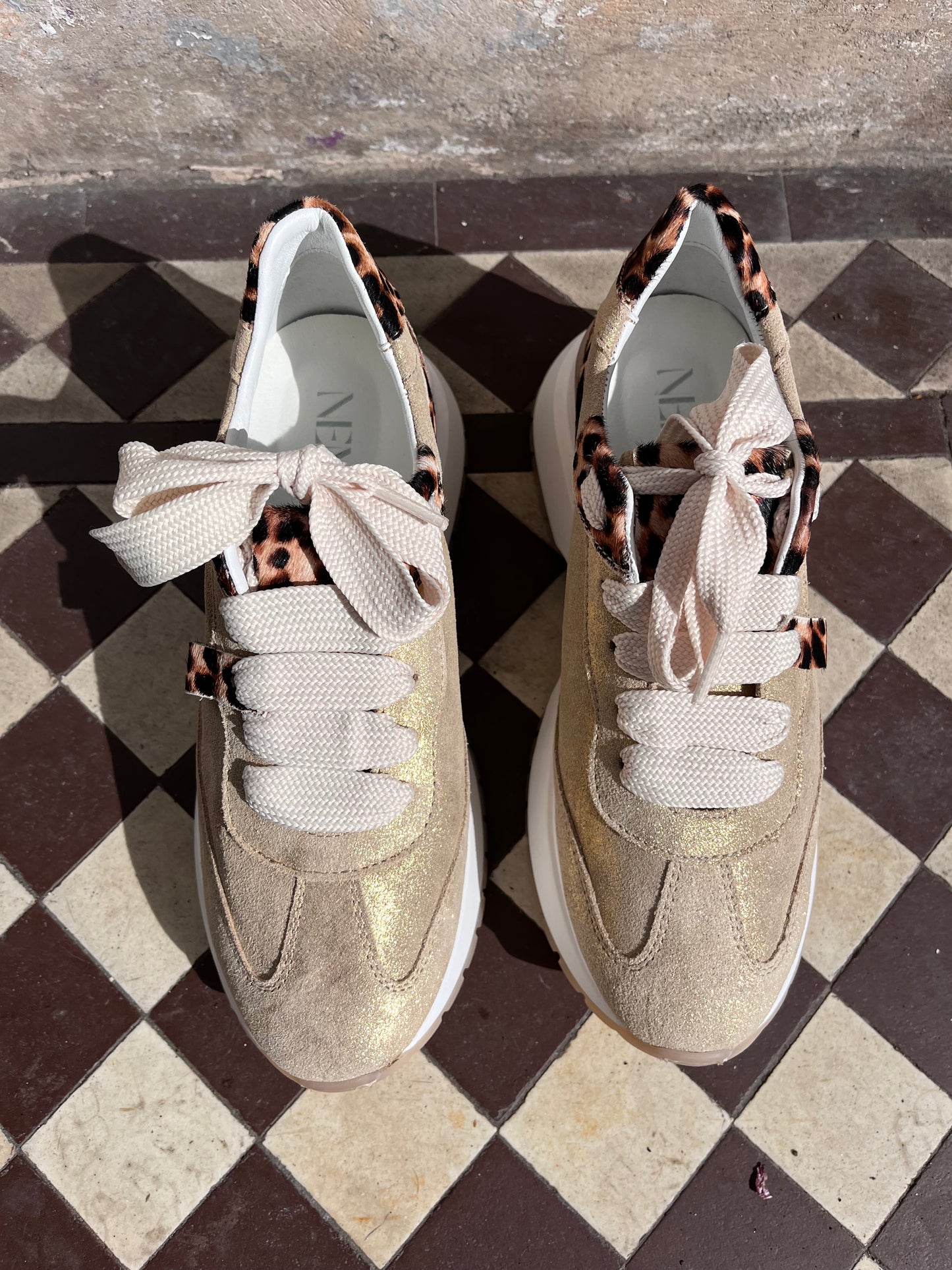 Nemonic Riva sneaker - gold