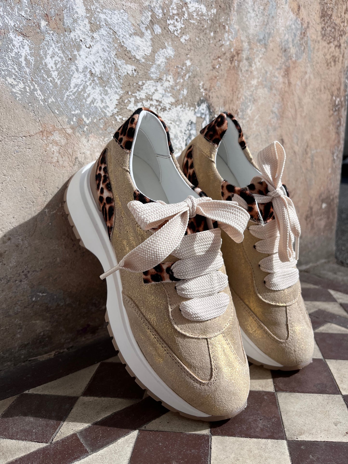 Nemonic Riva sneaker - gold