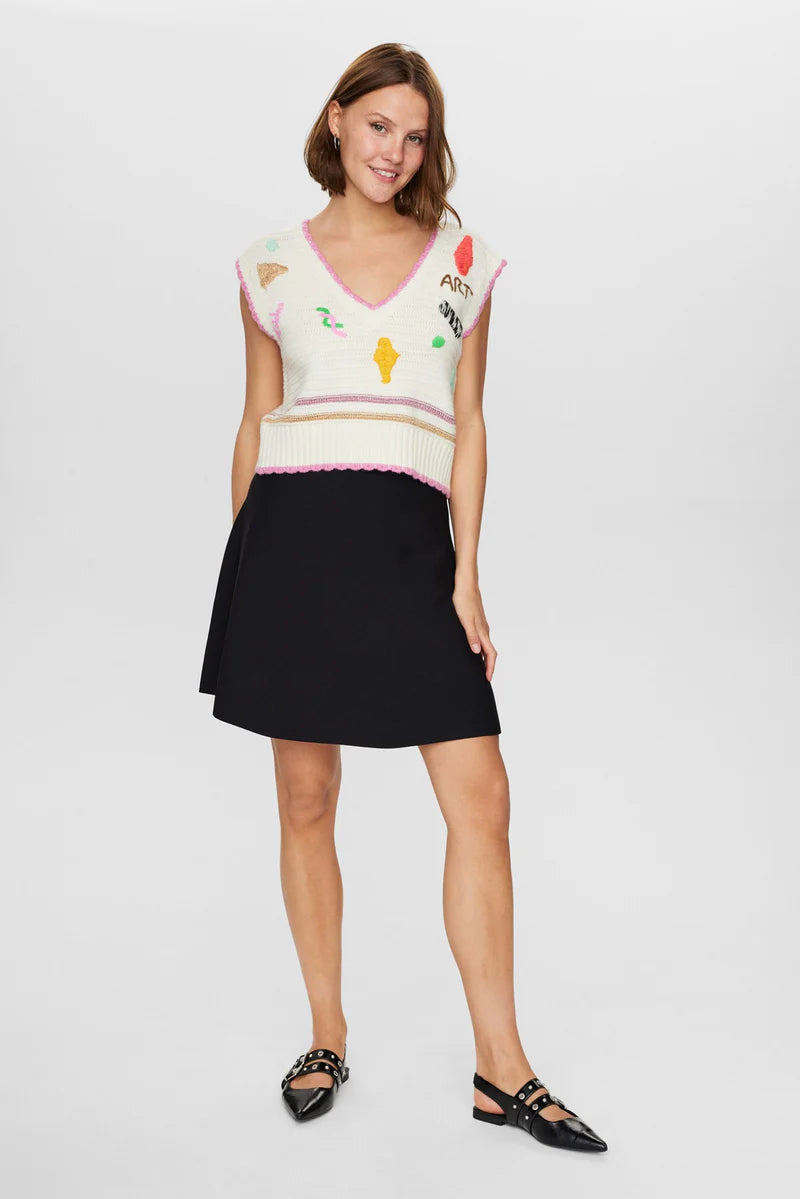 Numph Artsy Vest