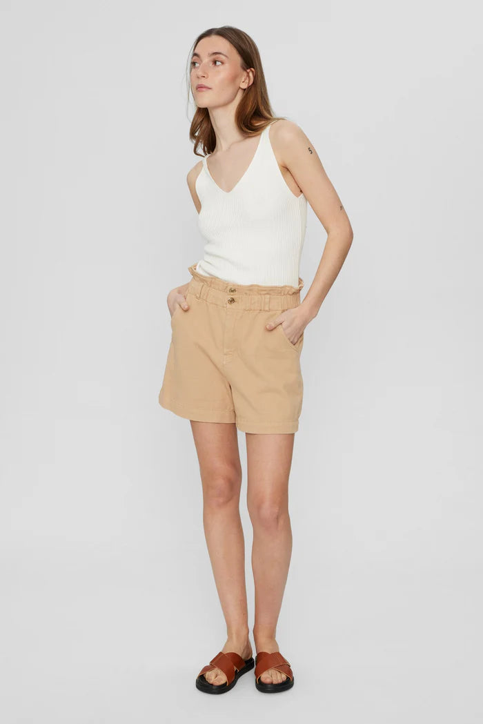 Numph Carlise Shorts - Sesame