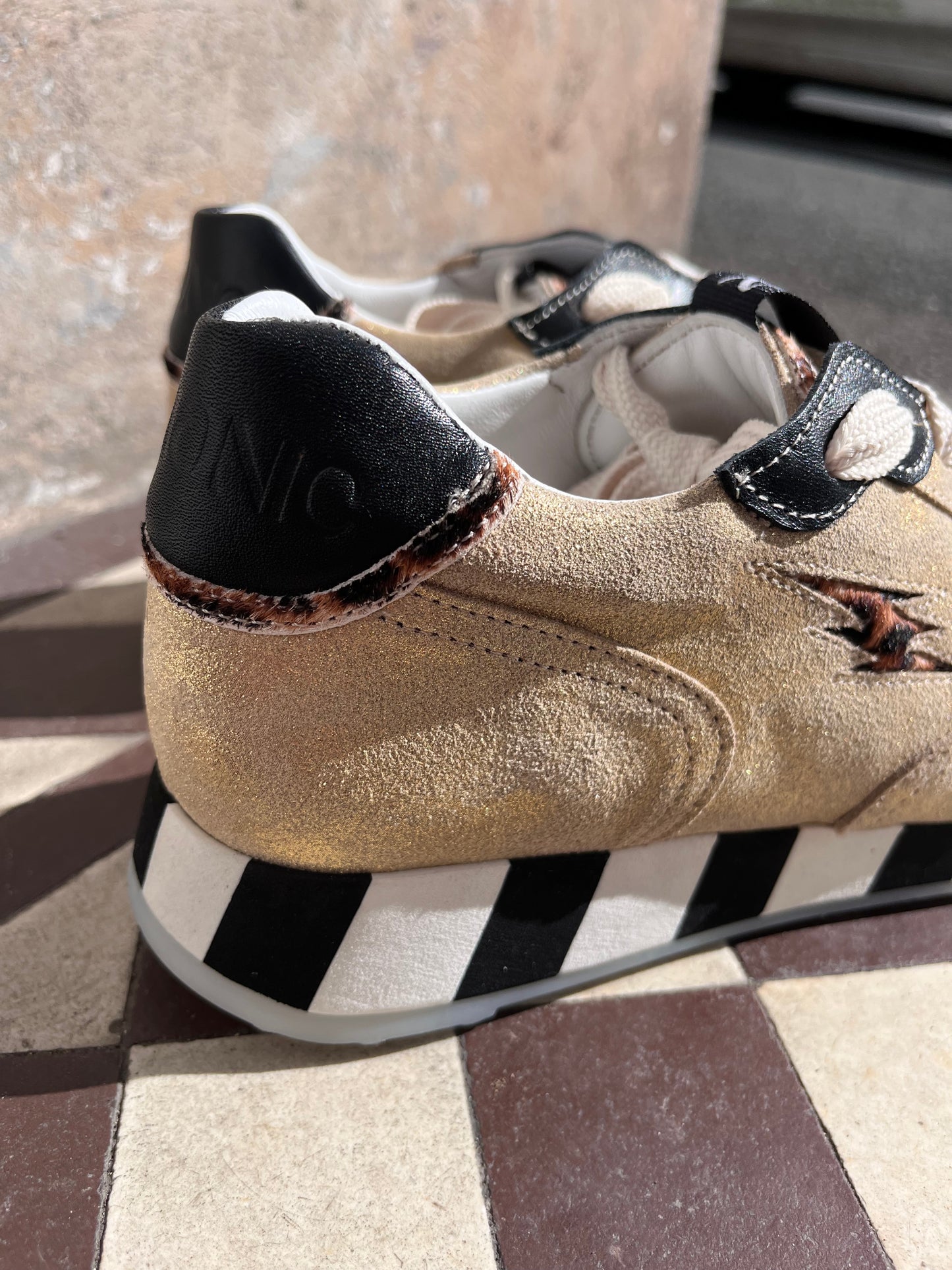 Nemonic Bowie sneaker - gold