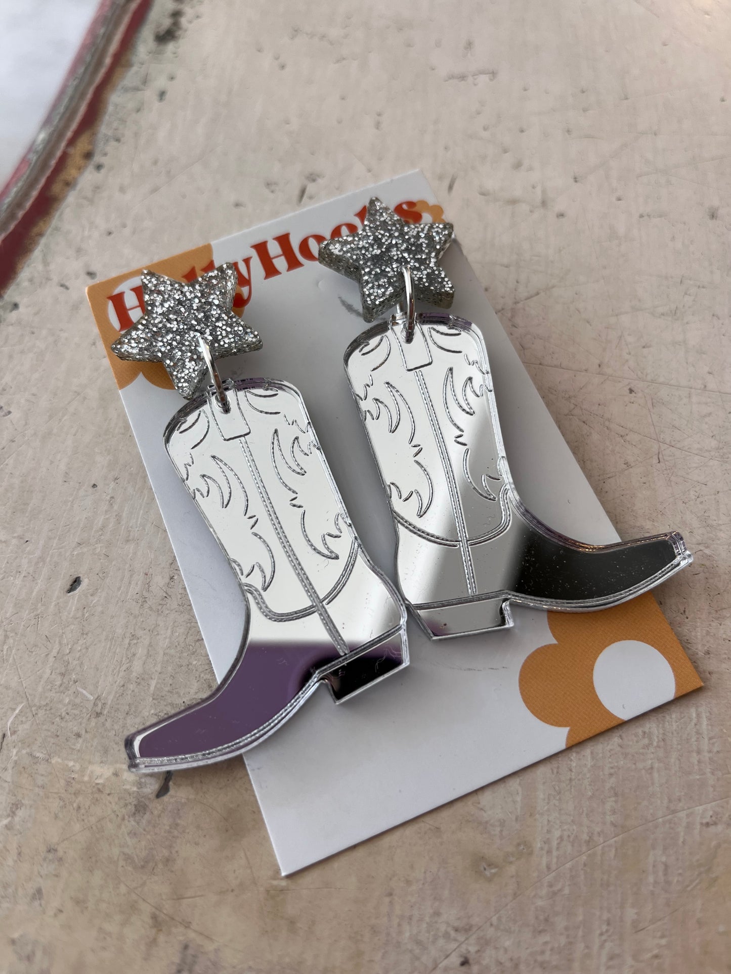 Cowgirl earrings - 4 colours