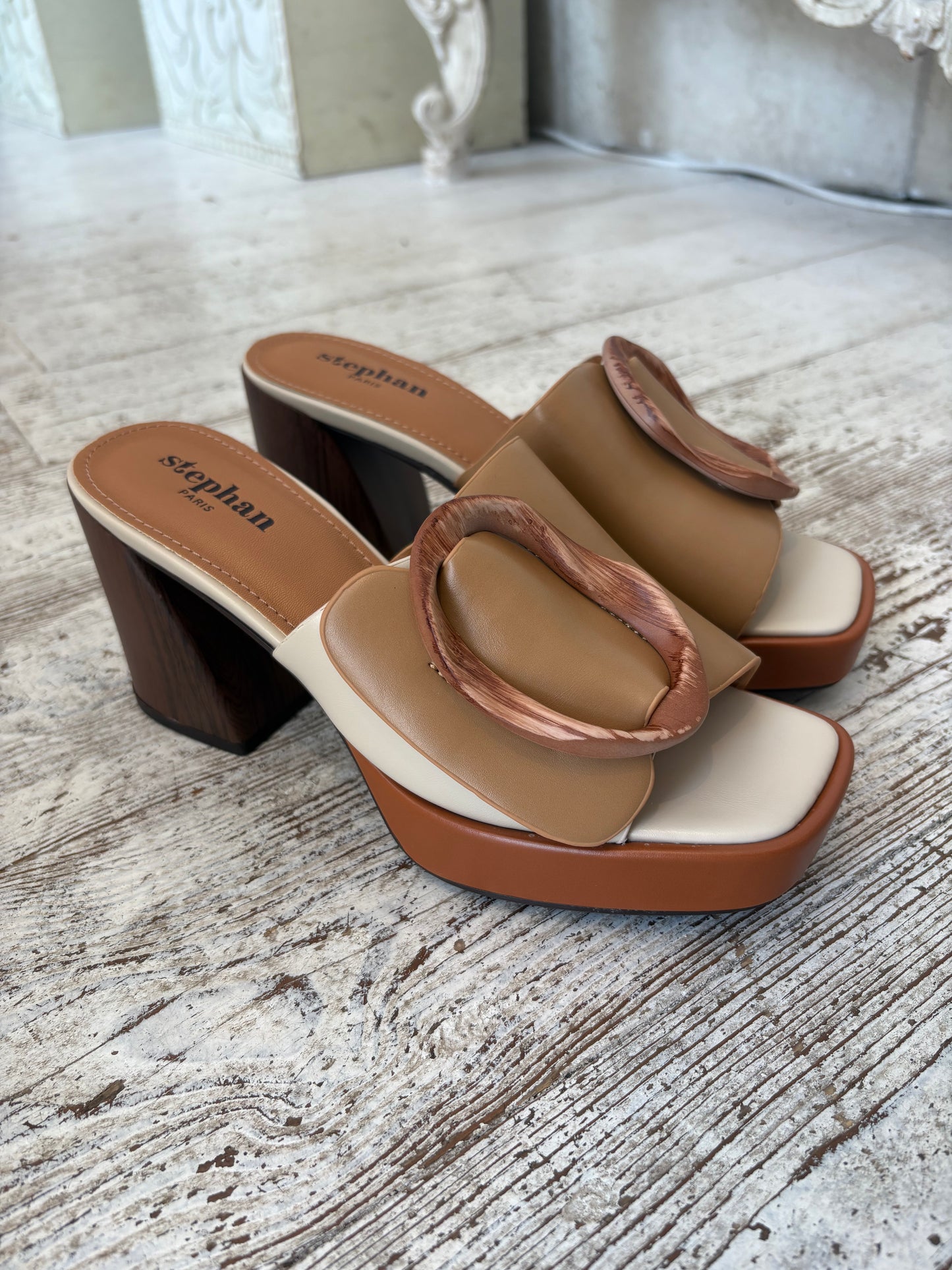 Block Heel Mules - Camel