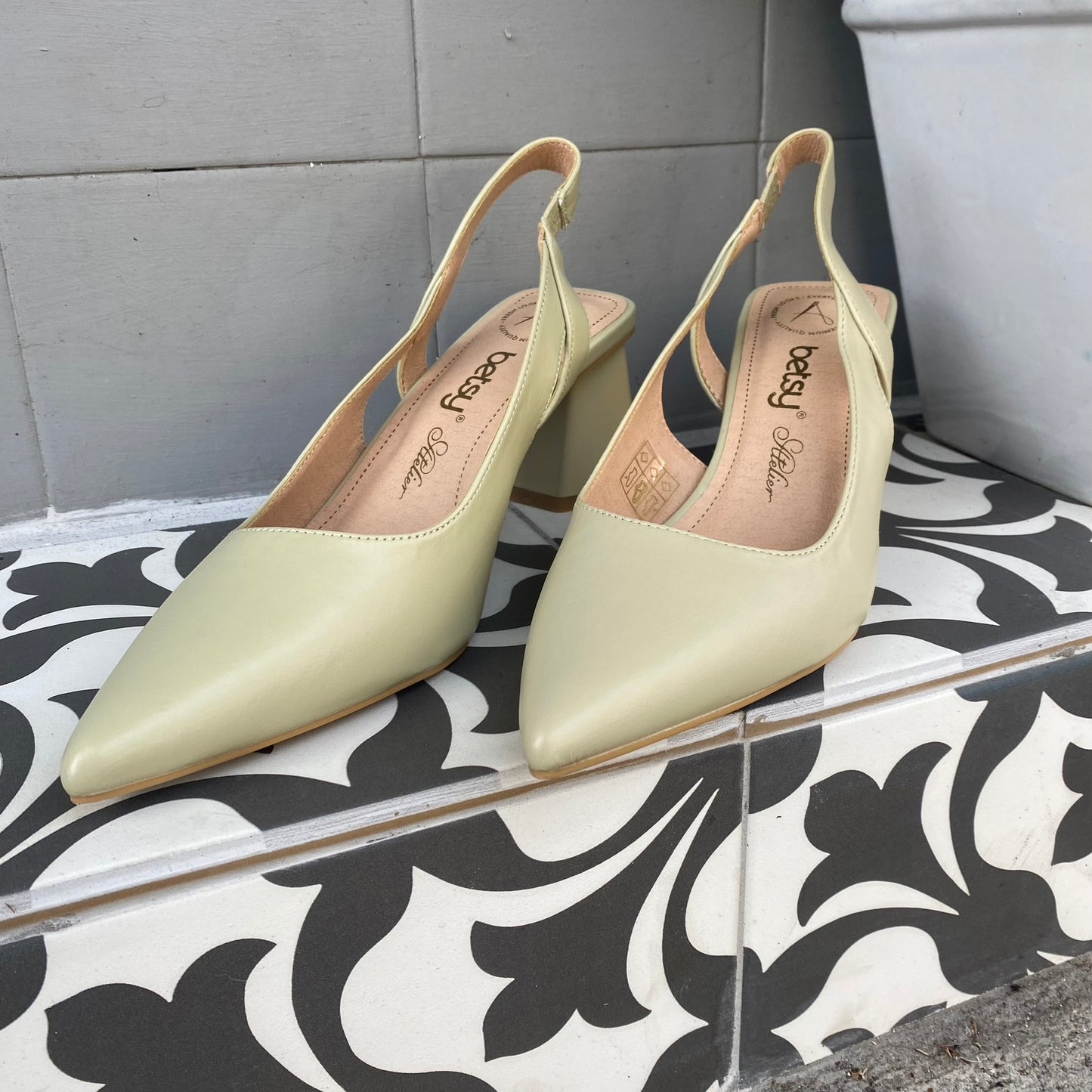 Betsy Slingback Heels - Light Green