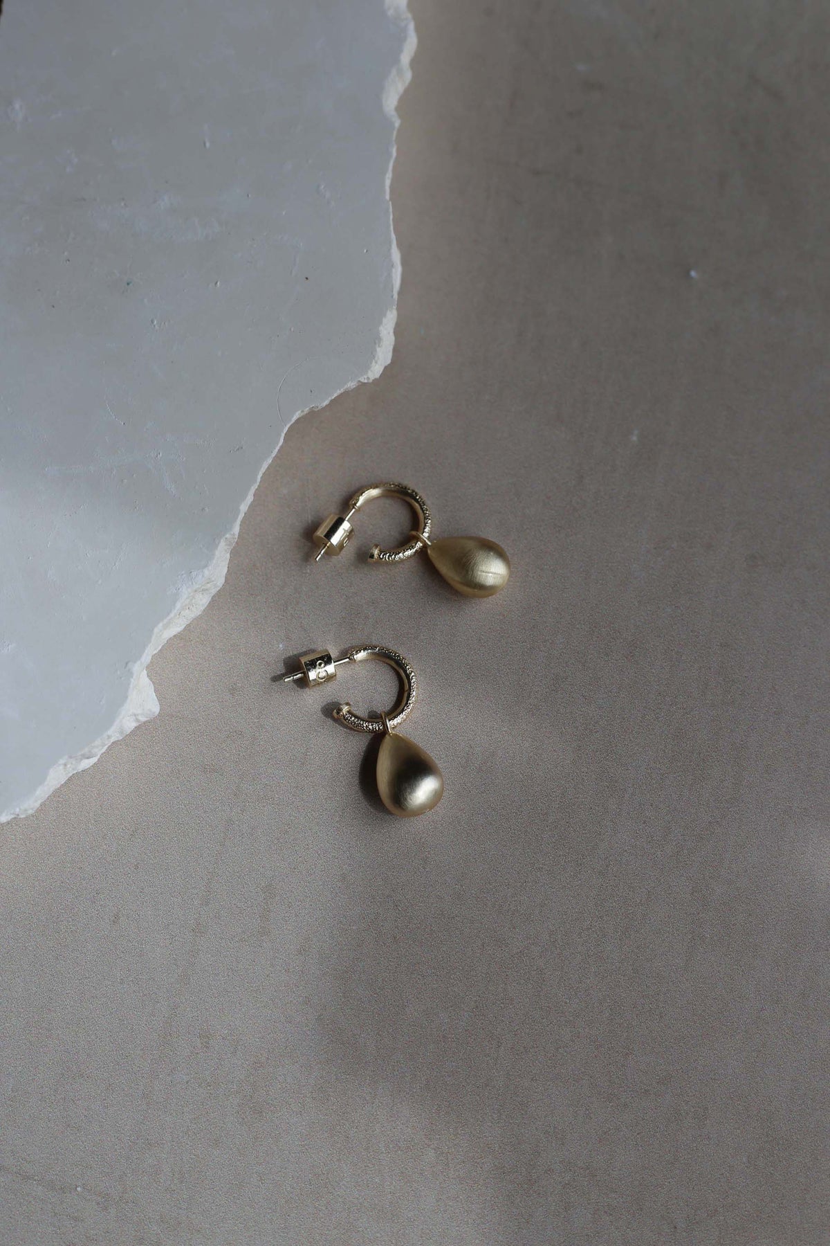 Pebble Earrings - Gold