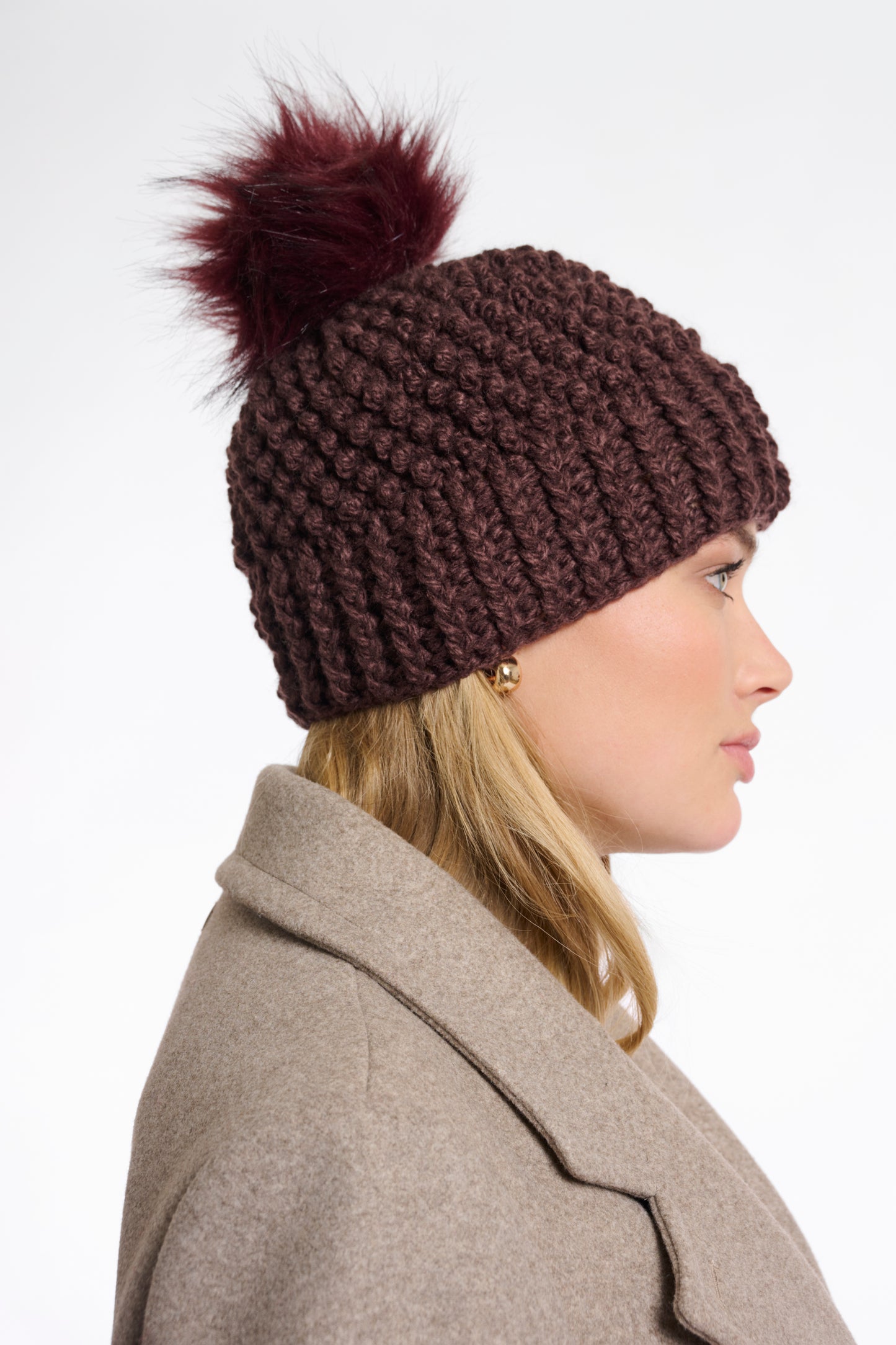 R&P Faux Fur Detachable Pompon - Chocolate Bean