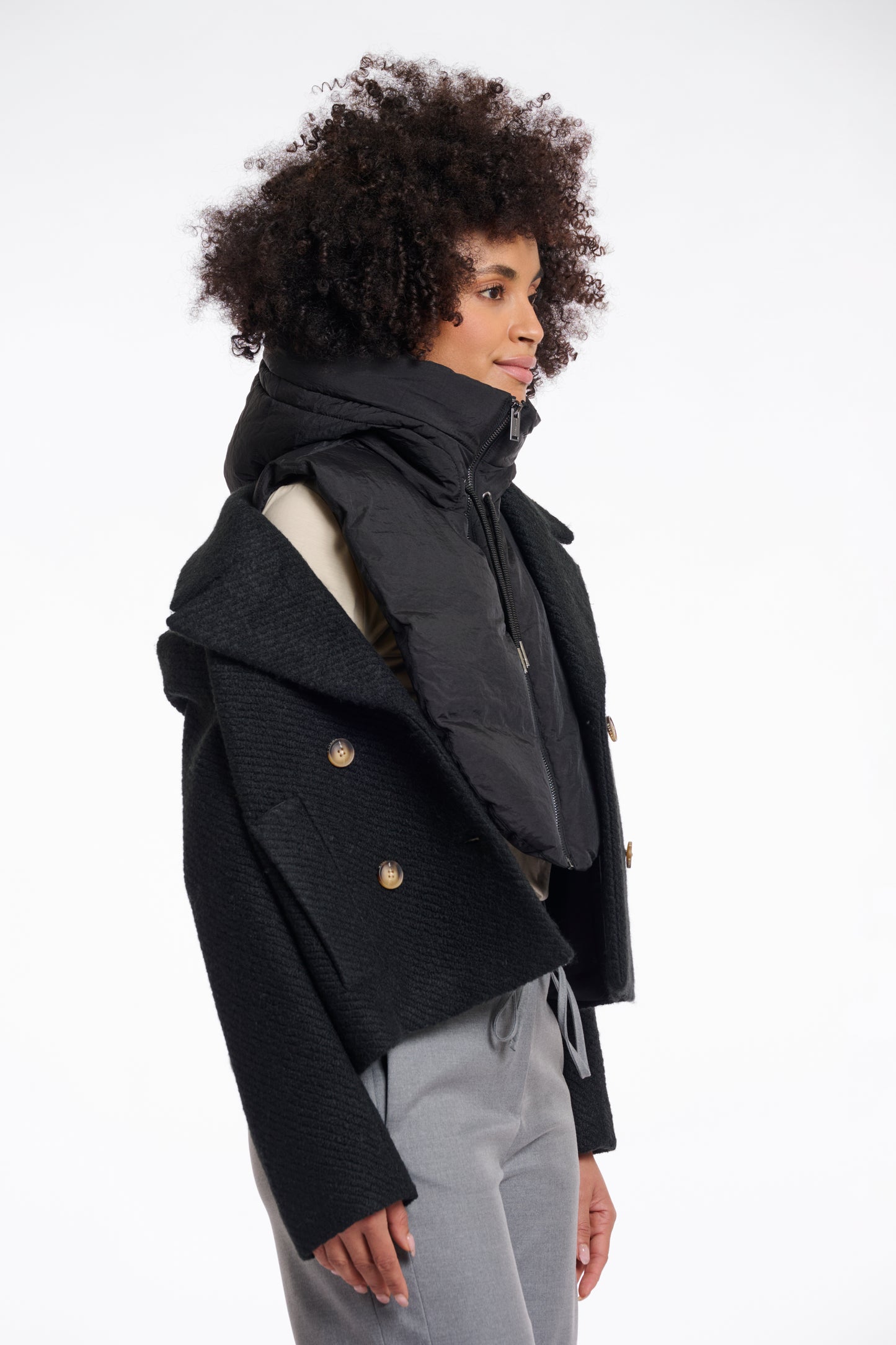 R&P Tabita Padded Hood - black