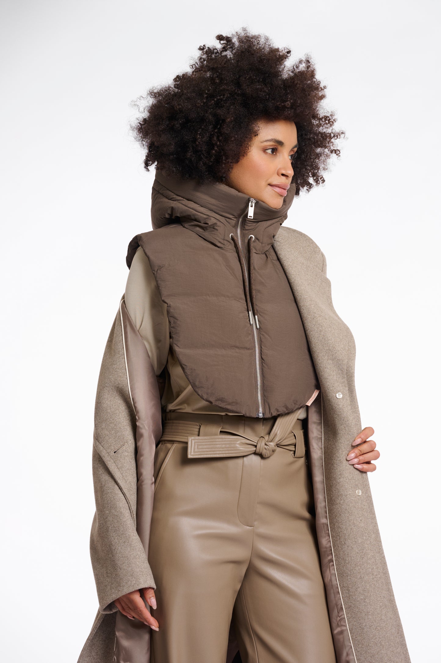 R&P Tabita Padded Hood - Dark Toffee