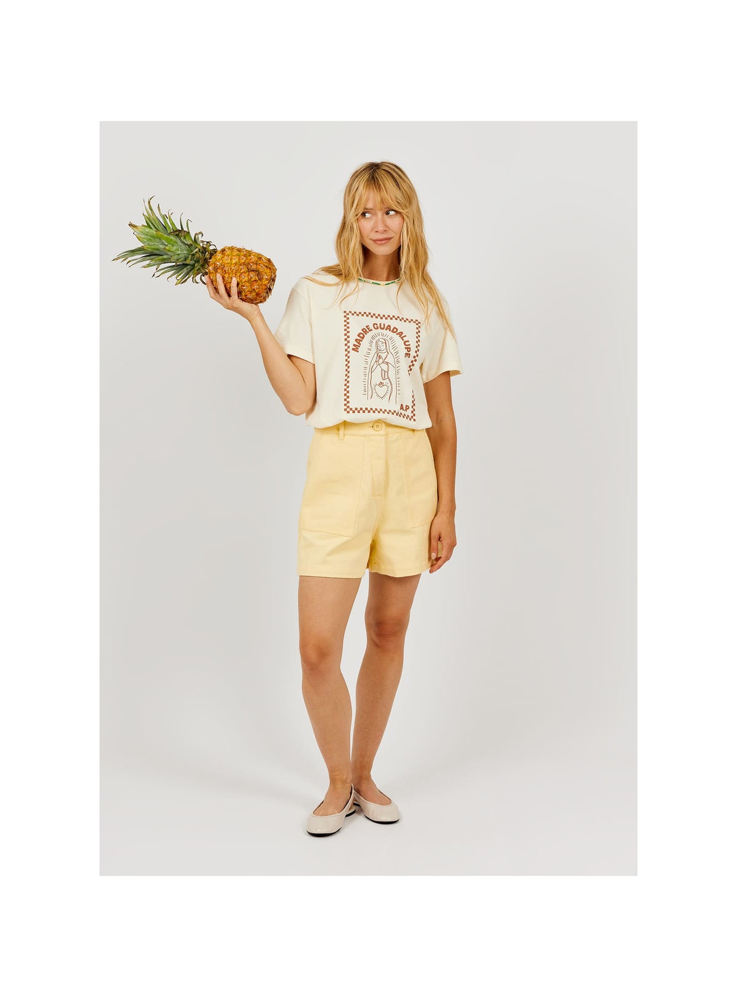 AP Guardalupe Tee - Ecru