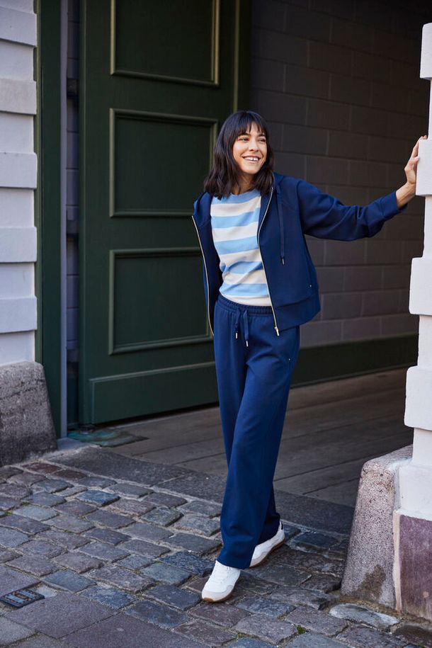 Fransa Priya Jacket - Navy Blazer