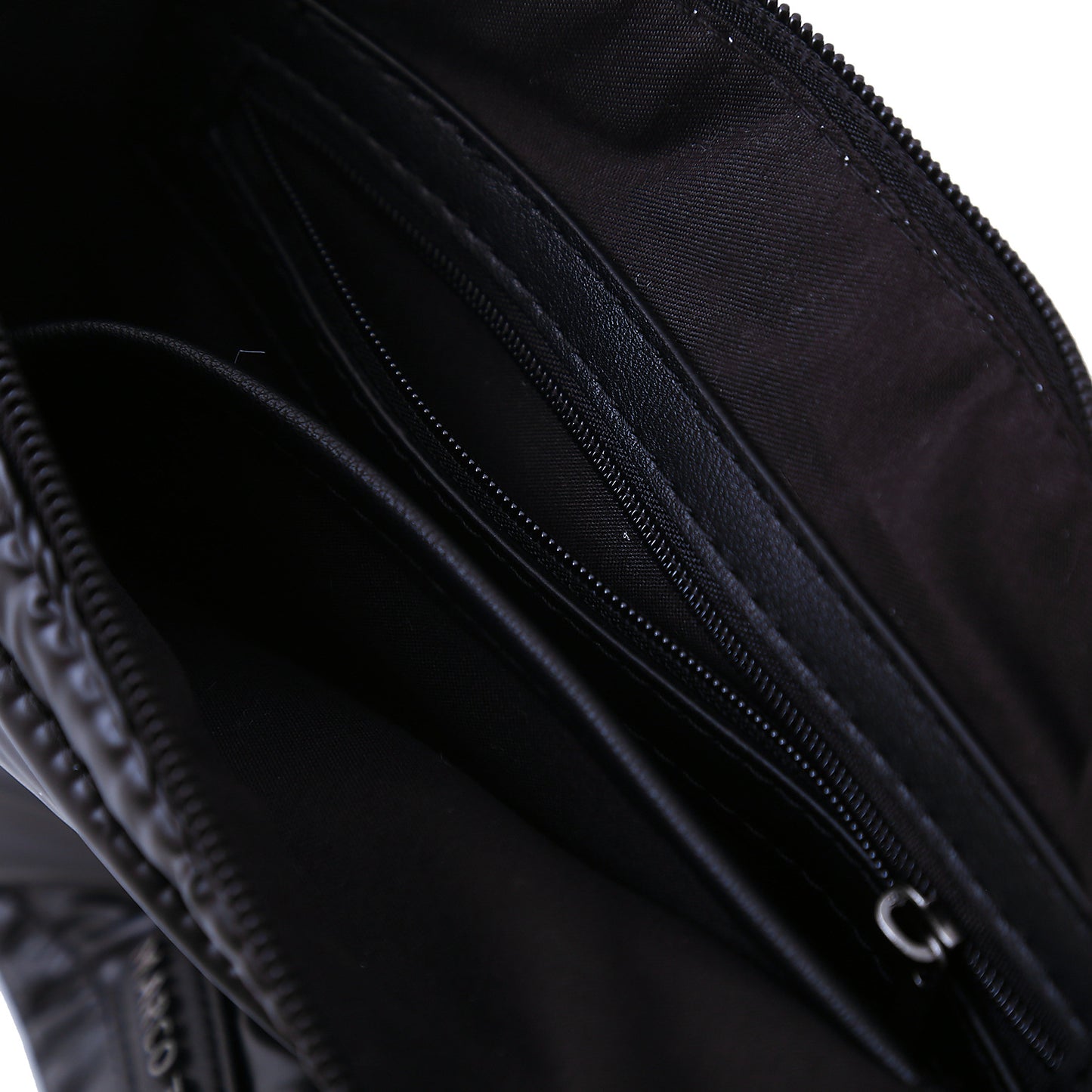 MT Half Moon Bag - Black Comb