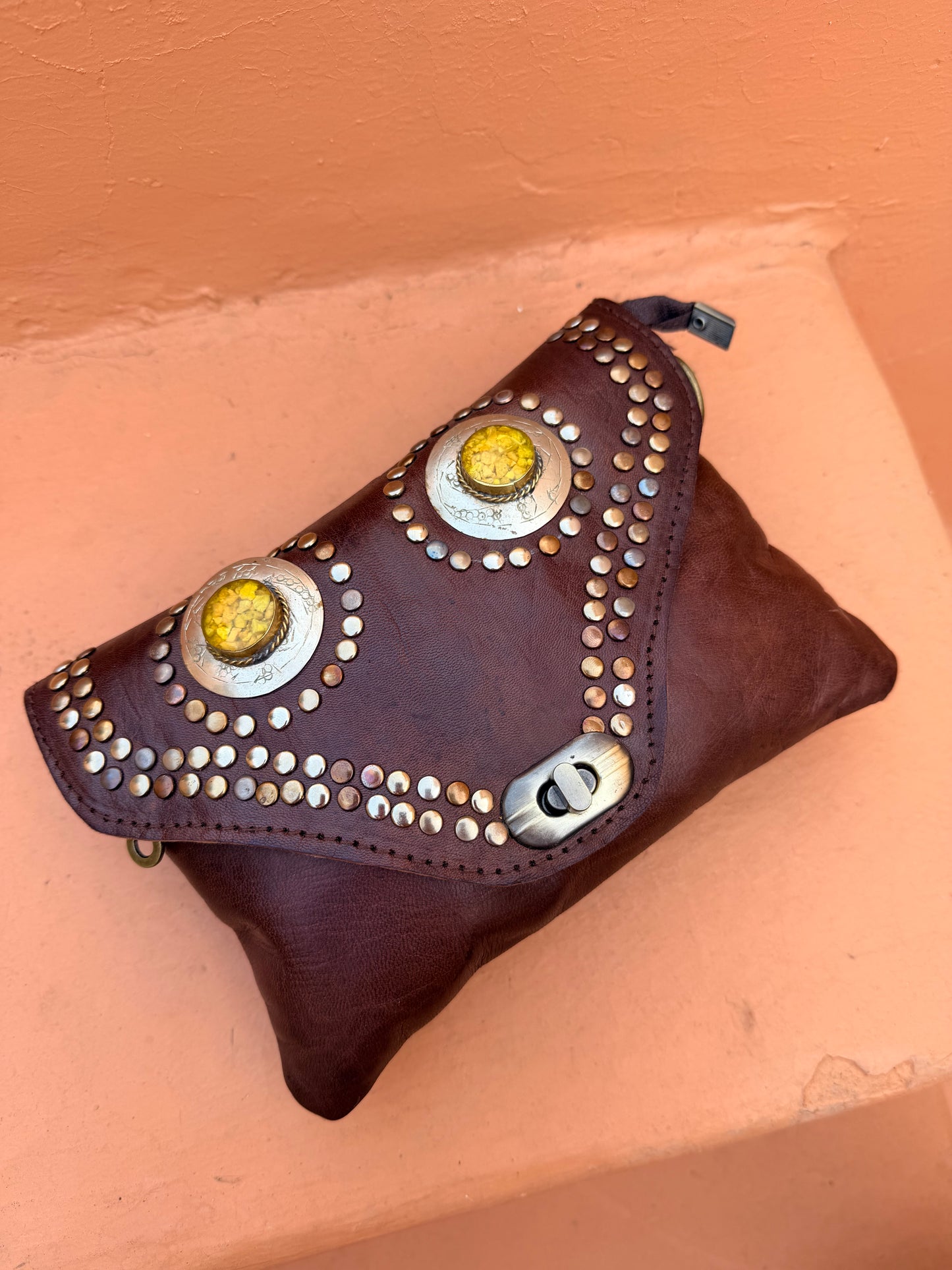 Maroc Leather Bag - chocolate/yellow stones