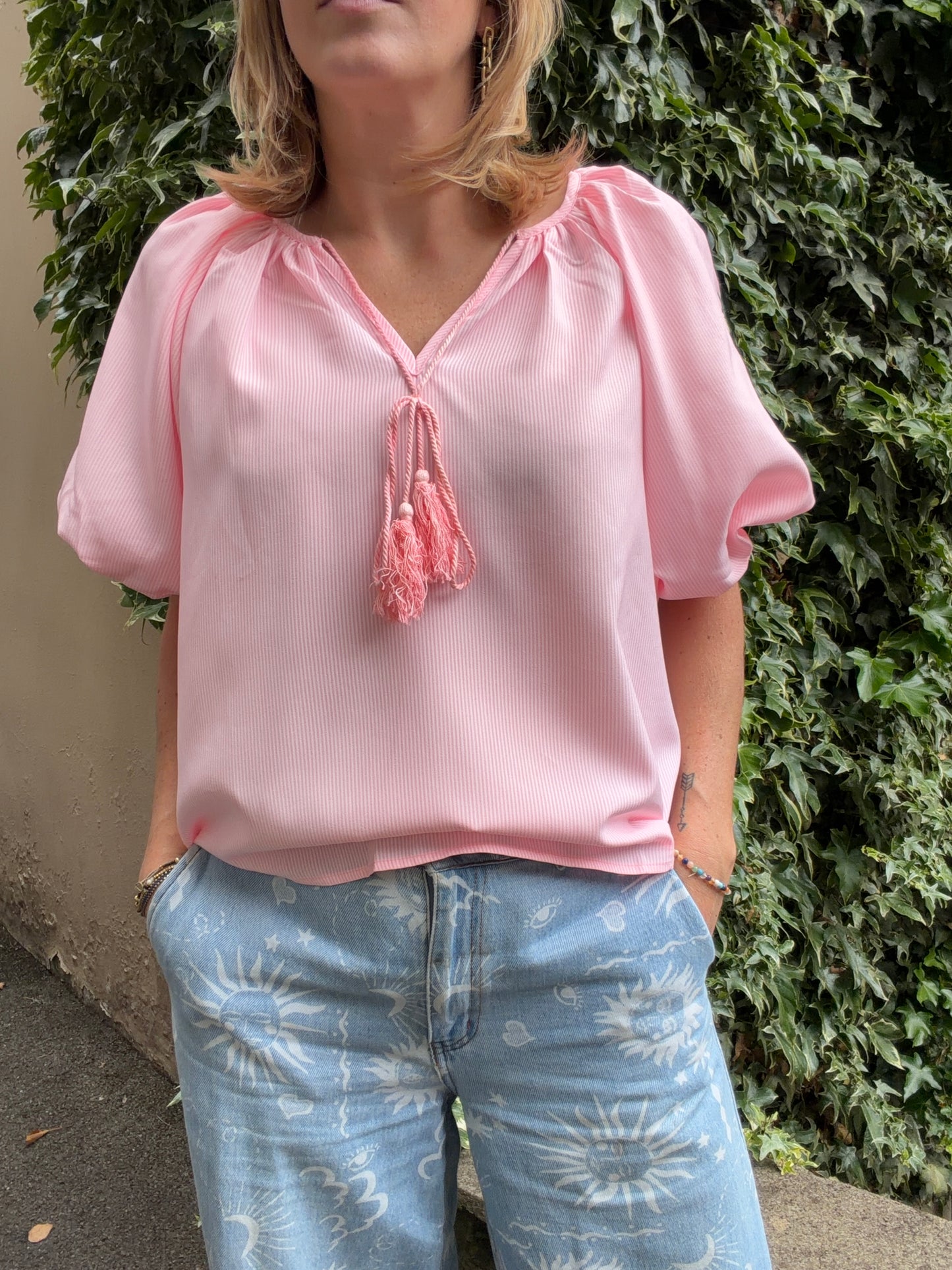 Embroidered sleeve blouse - pink