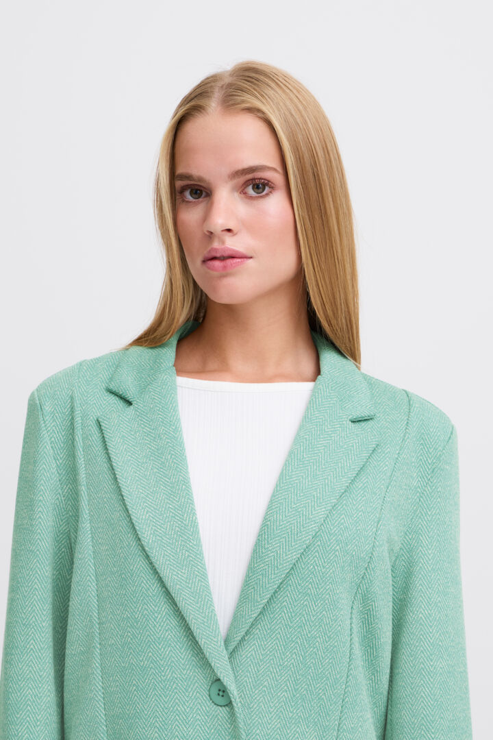 ICHI Kate Jacquard Oversized Blazer - Beryl Green/Almond Herringbone