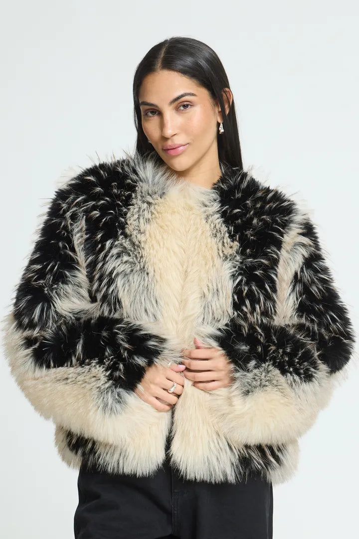ICHI Flaxa Faux Fur Jacket