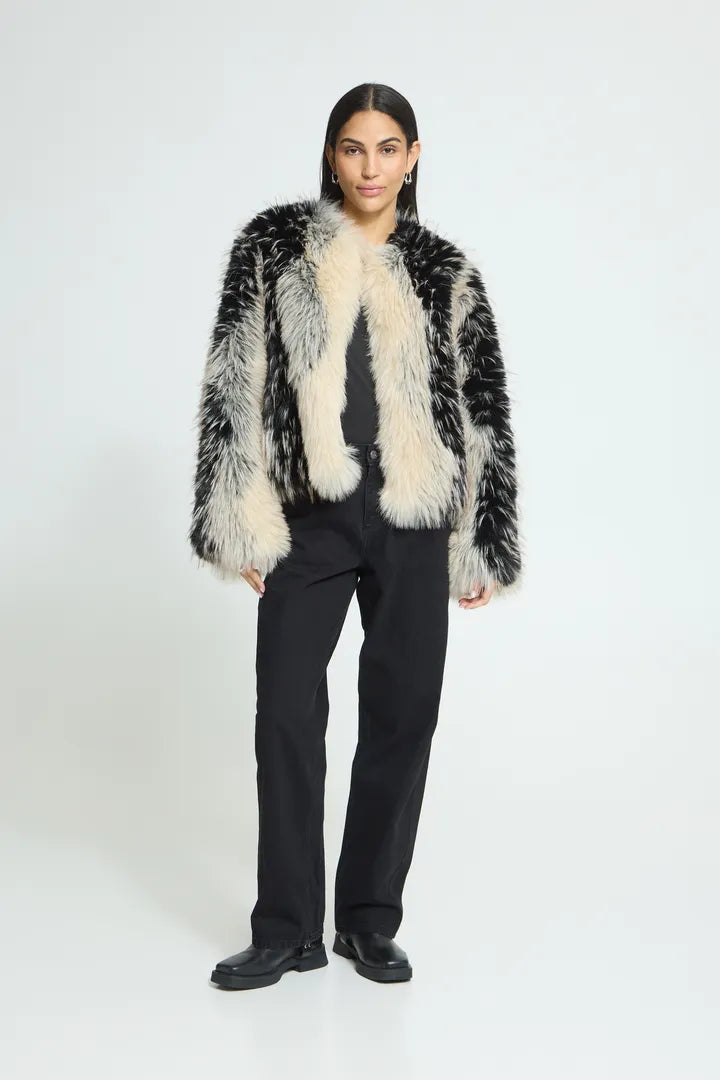 ICHI Flaxa Faux Fur Jacket