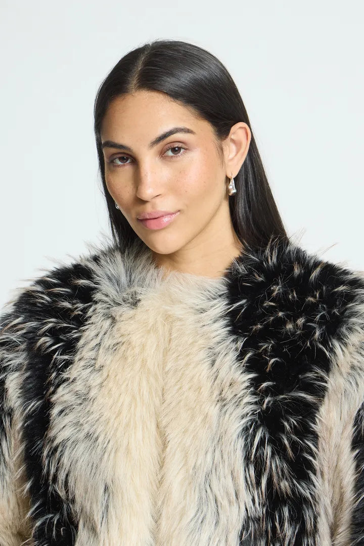 ICHI Flaxa Faux Fur Jacket