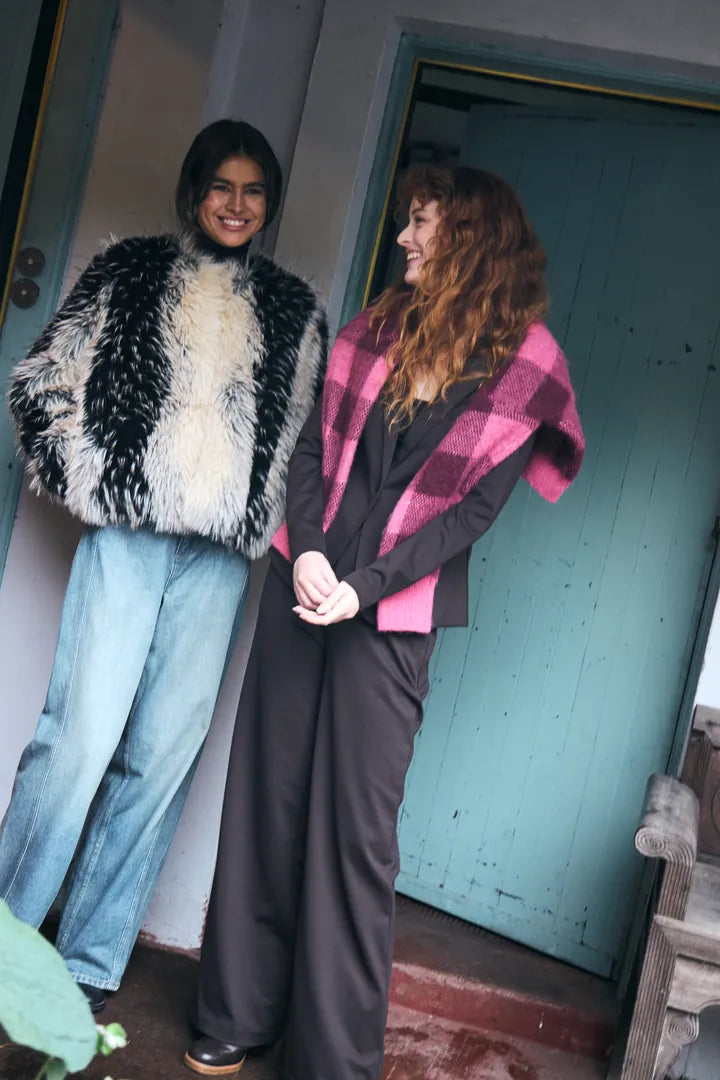 ICHI Flaxa Faux Fur Jacket