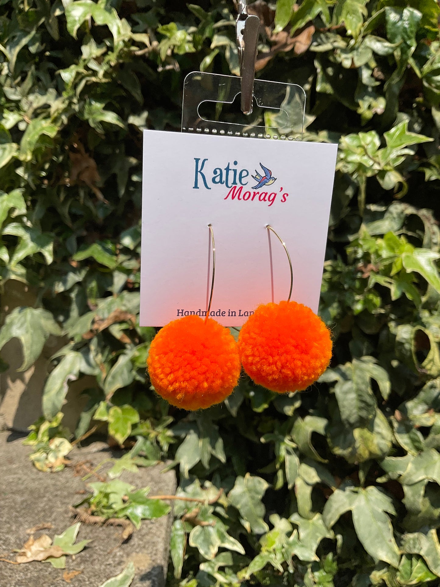 Pom pom earrings - 3 colours