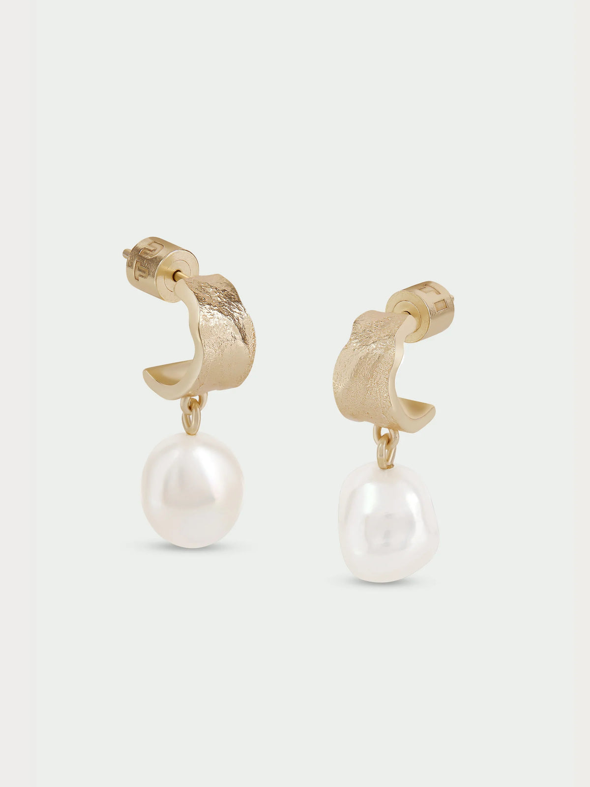 Tutti & Co Freshwater Pearl Earrings - Gold