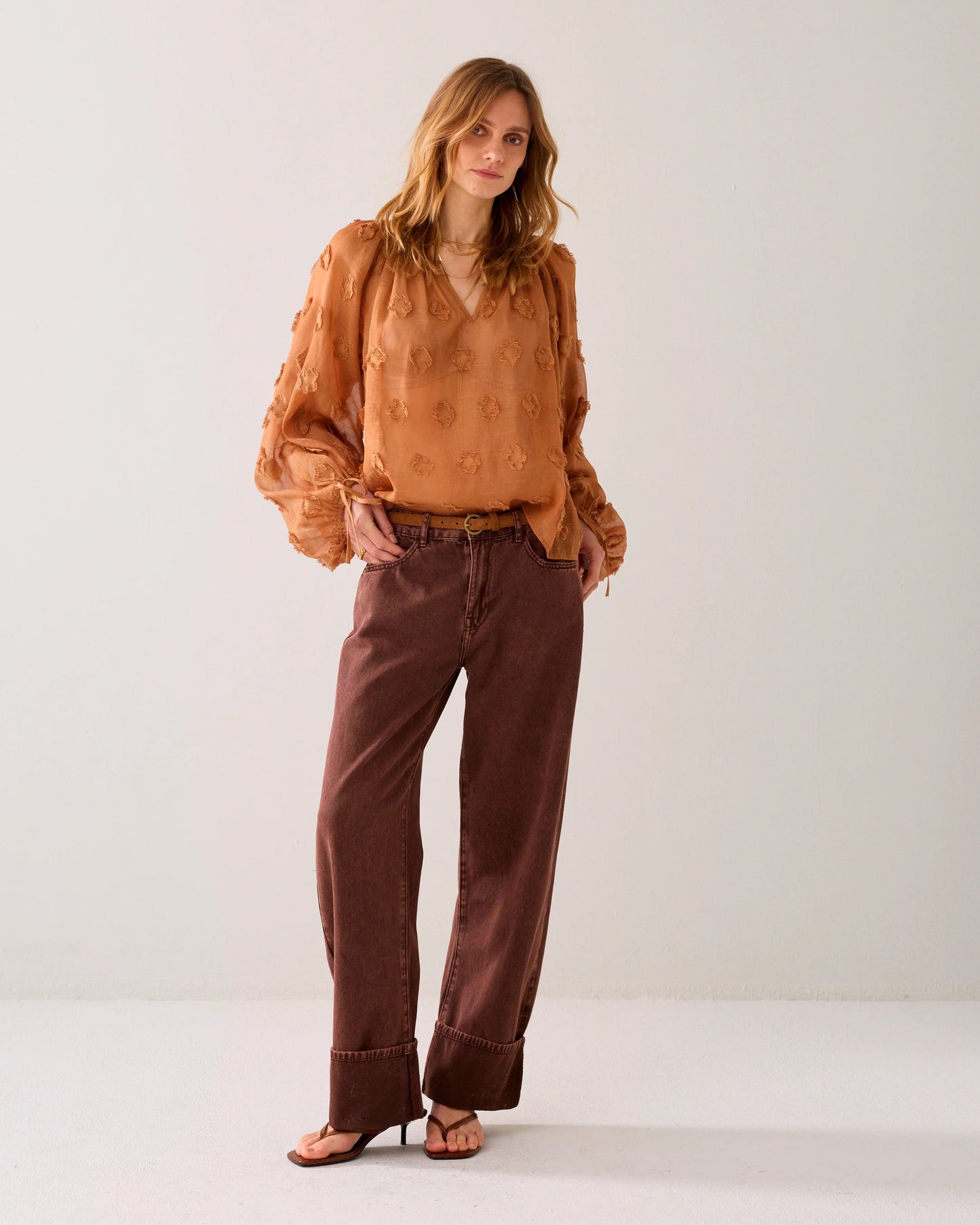 Summum Transparent Top with 3D Dots - Cinnamon
