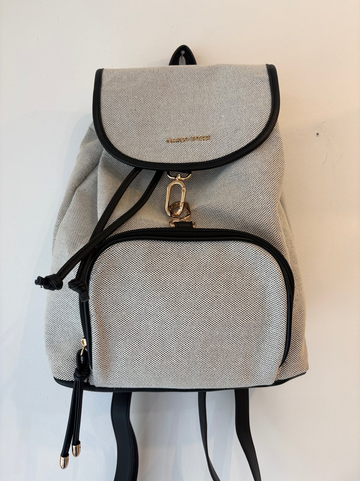 MT Backpack - Beige / Black