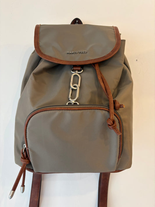 MT Backpack - Khaki / Brown