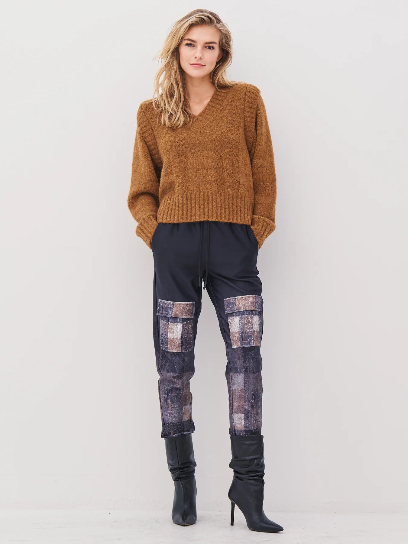 NU Denmark Agnes Knit - Brown