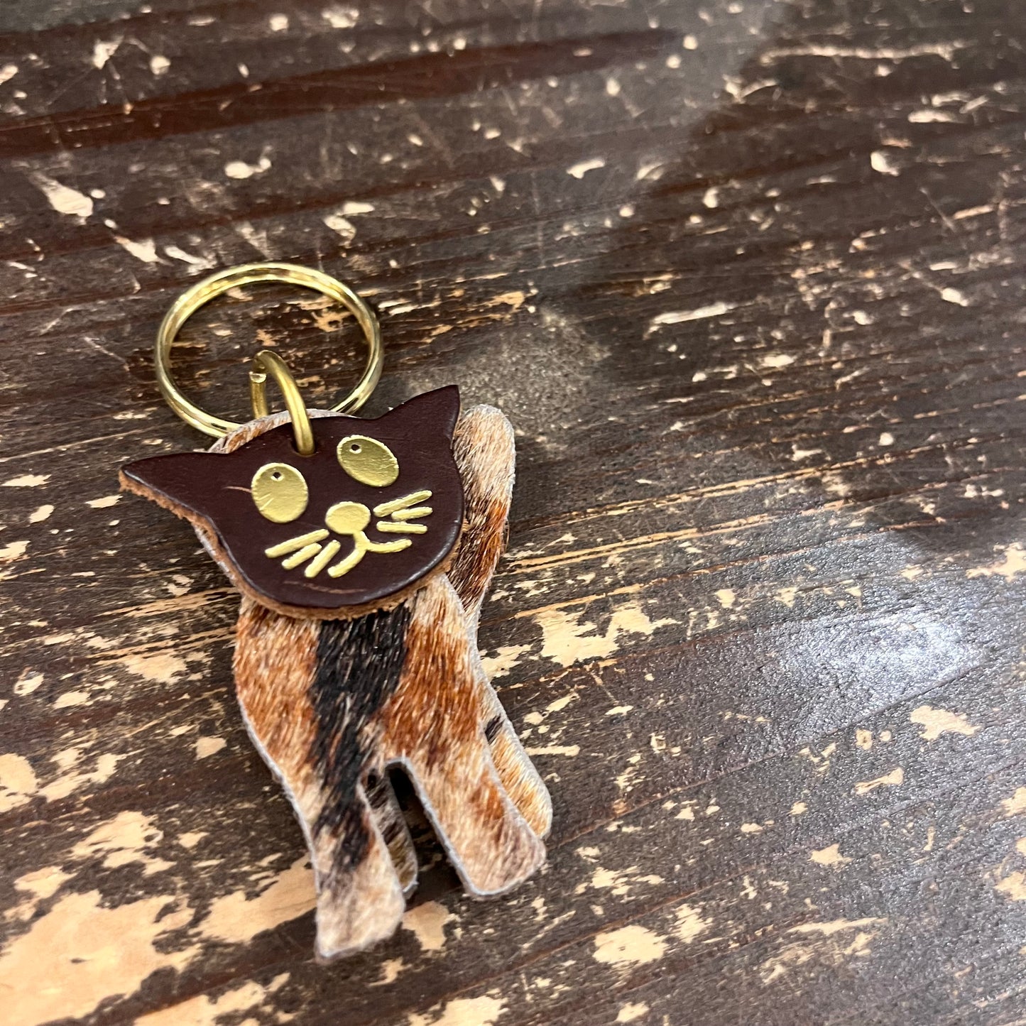 Leather cat keyring