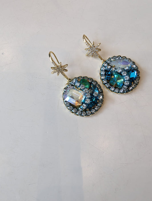 DW Crystal earrings -blue mix