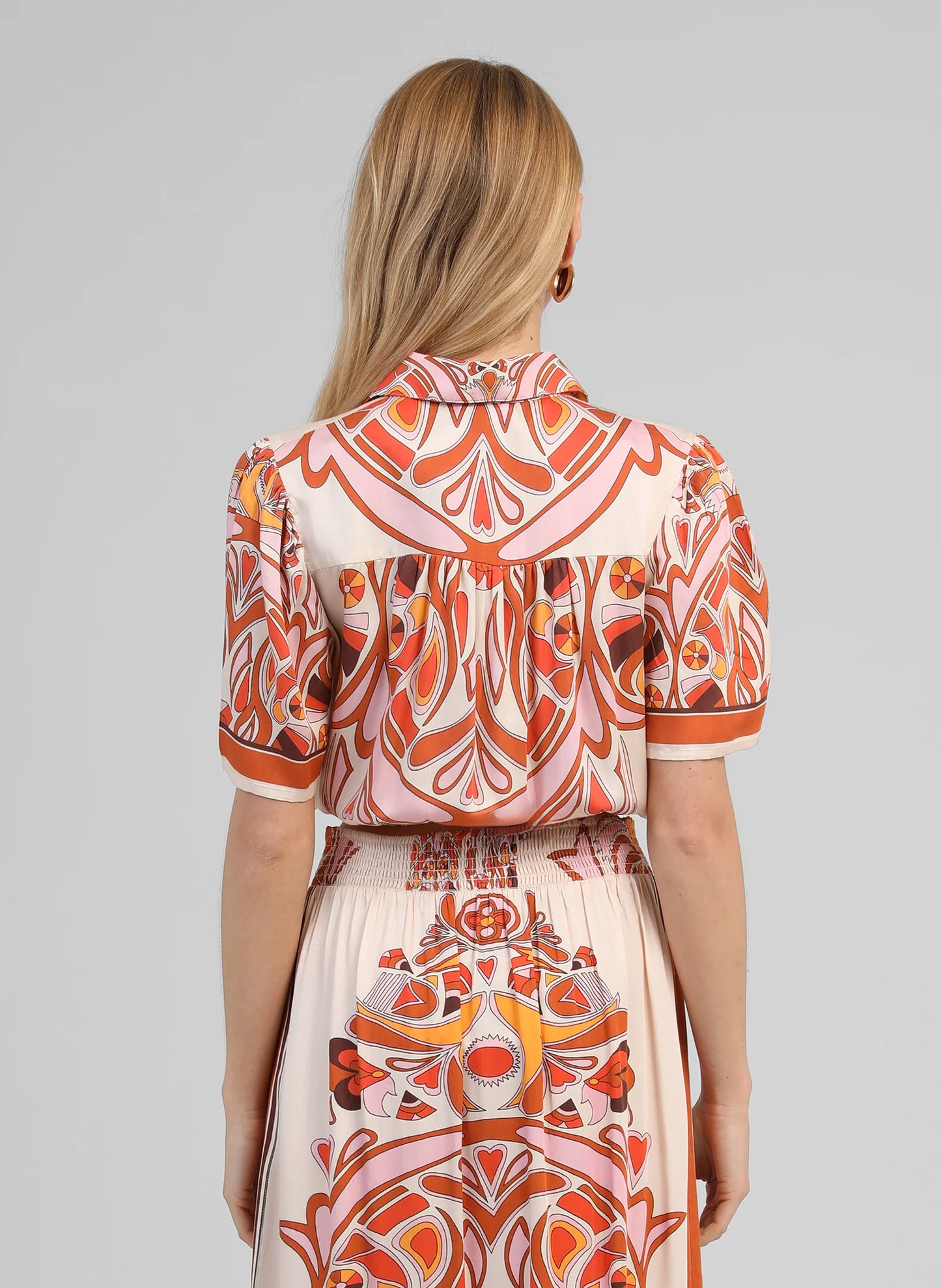 An’ge Suzalia Shirt