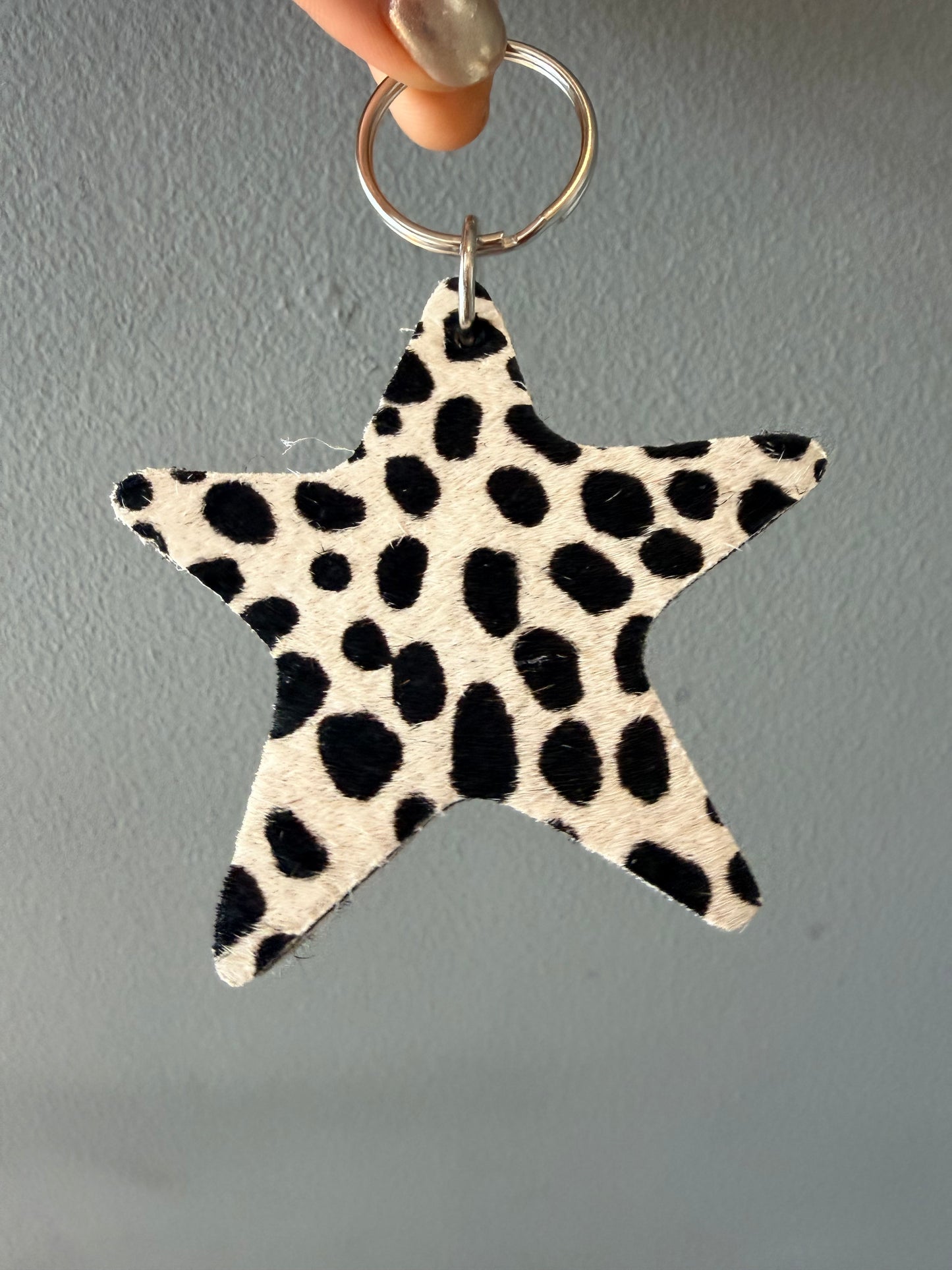 Leather star keyring