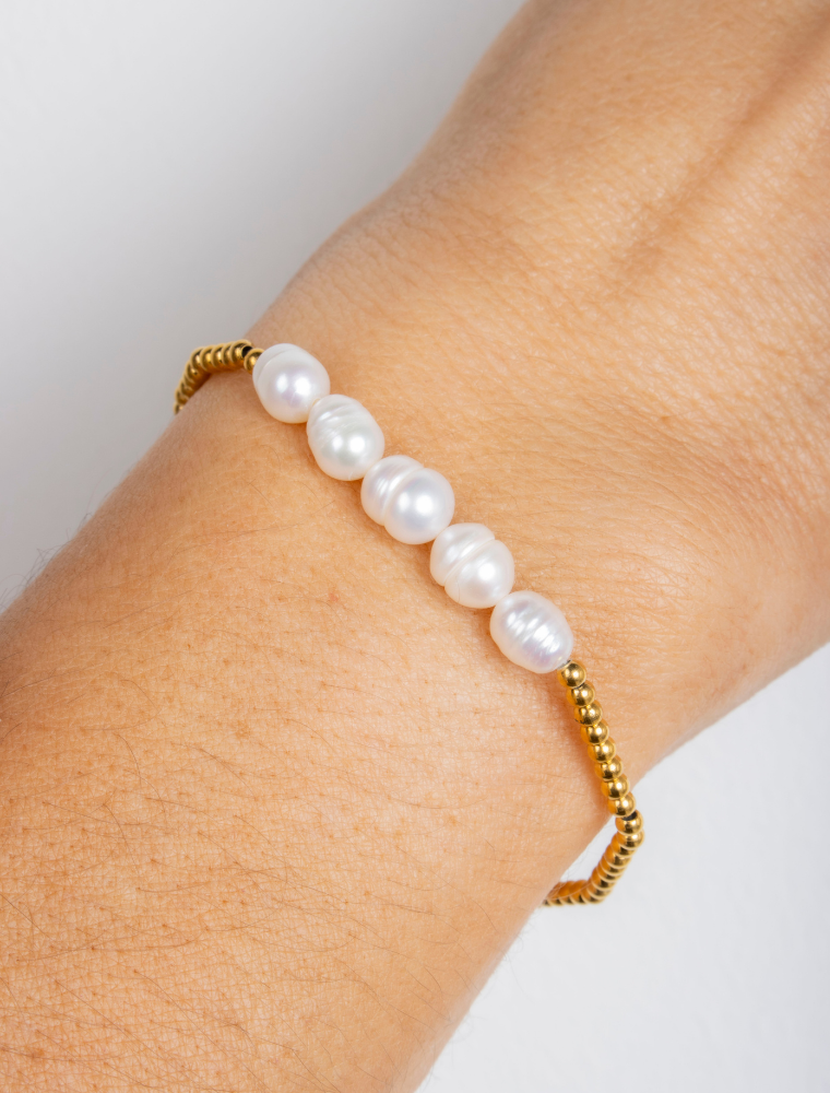 Olia stretch bracelet - gold/pearl