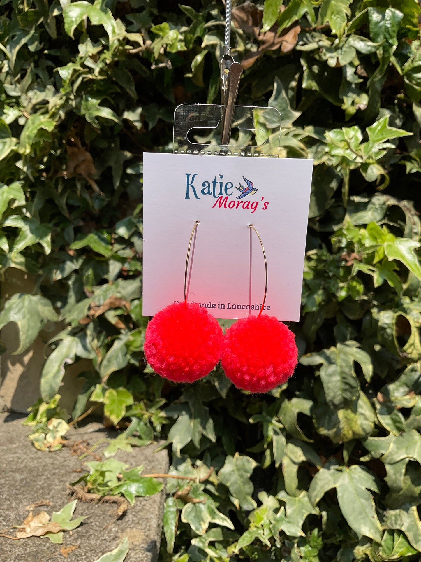 Pom pom earrings - 3 colours