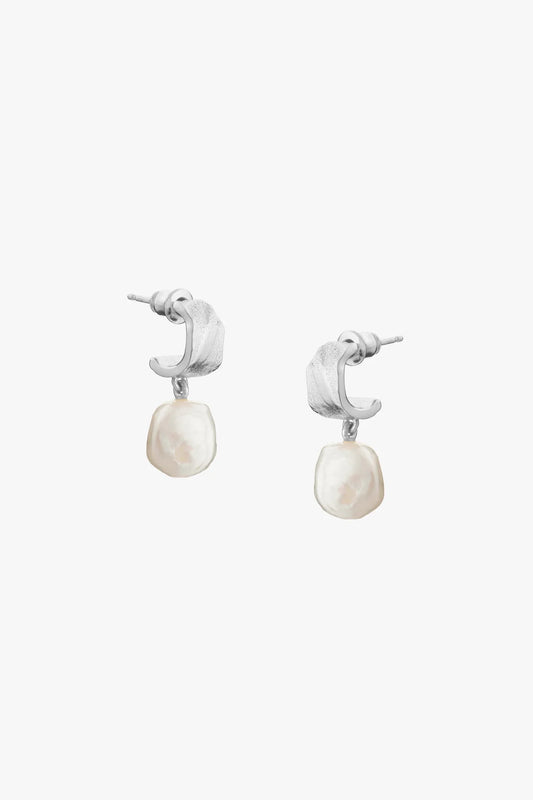 Freshwater Pearl Earrings - Silver