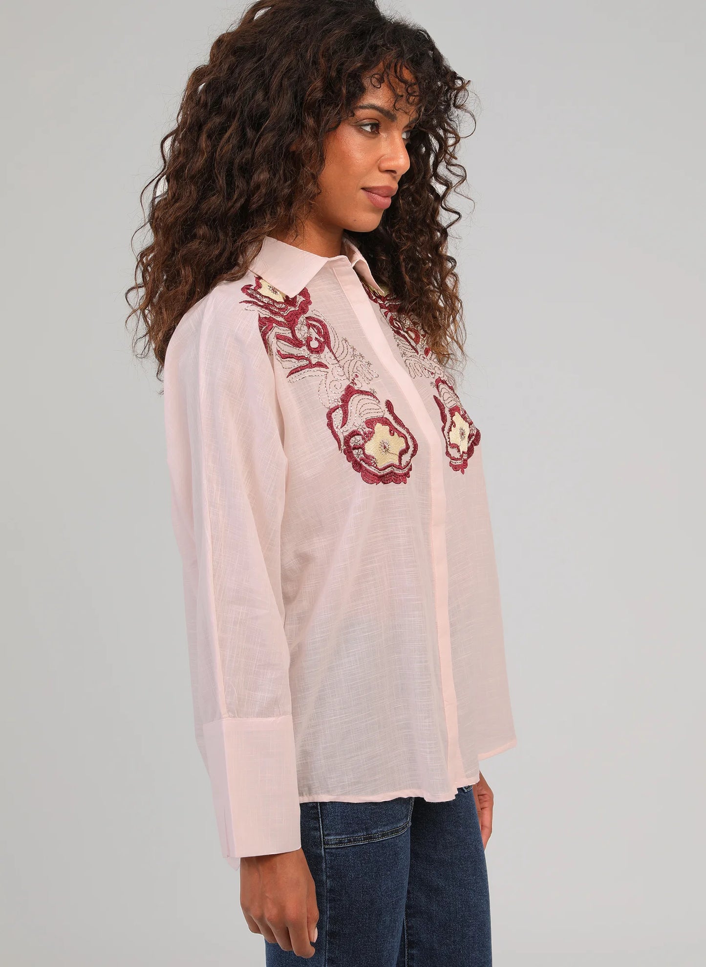 An’ge Shantyla Shirt