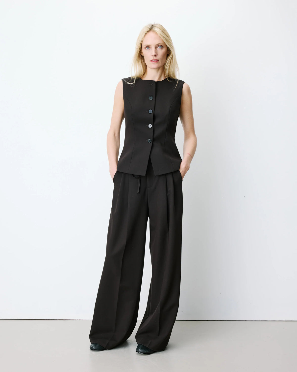 Grace & Mila Aristide Waistcoat - Chocolate