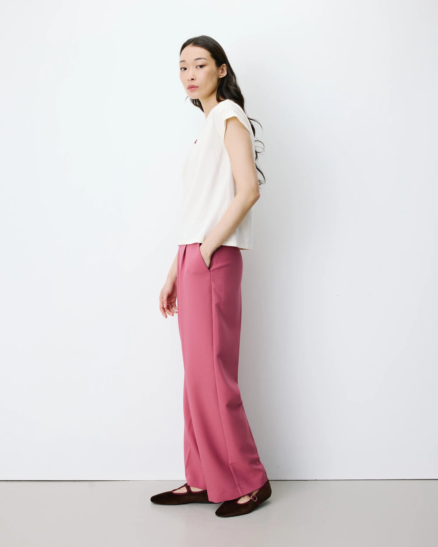 Grace & Mila Atlas Tee - Sand