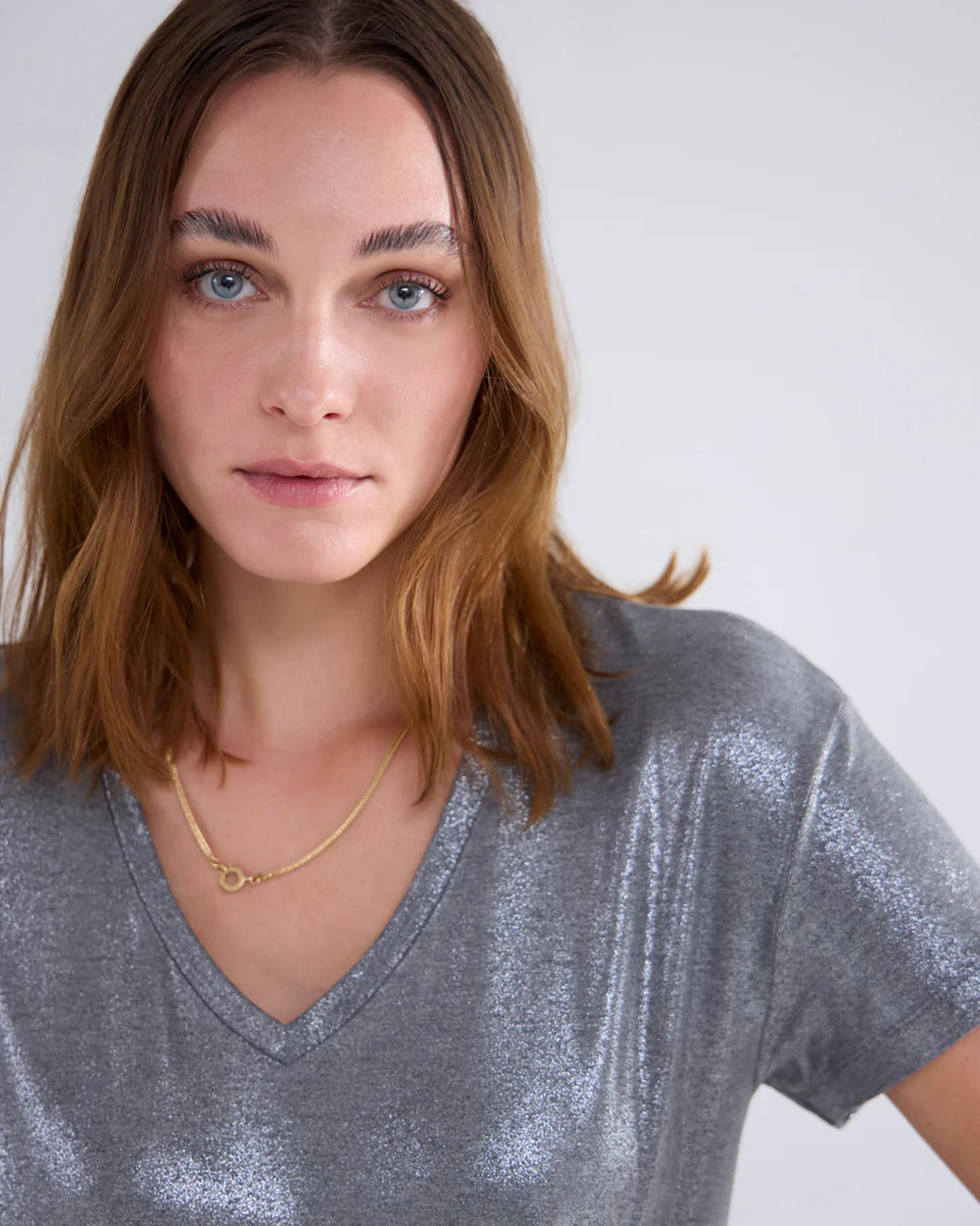 Summum V neck Metallic Tee - Cloud