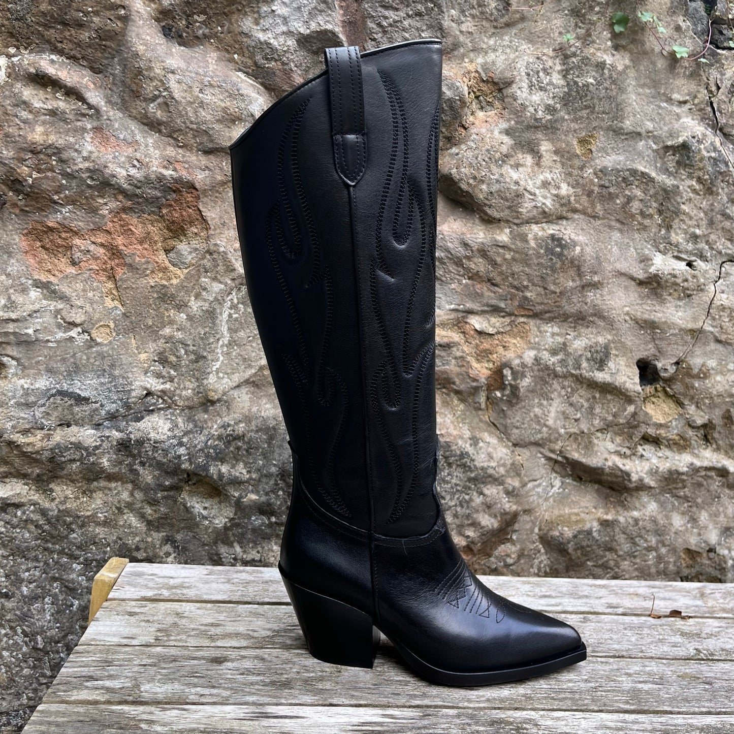 Alpe Long Western Boots - black