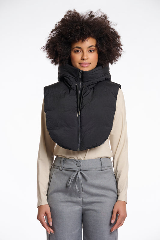 R&P Tabita Padded Hood - black