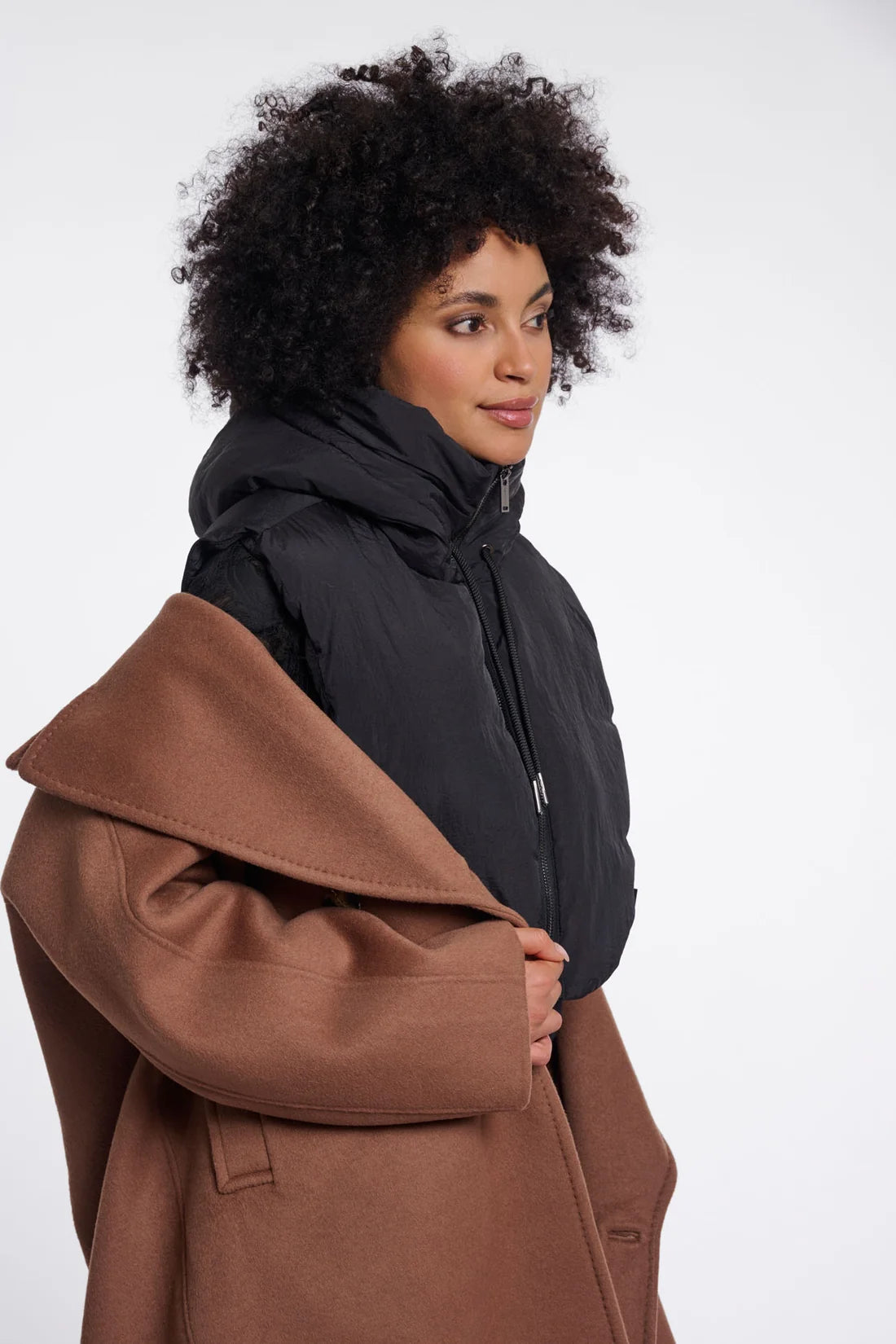 Rino & Pelle Tabita Hood Collar - Black