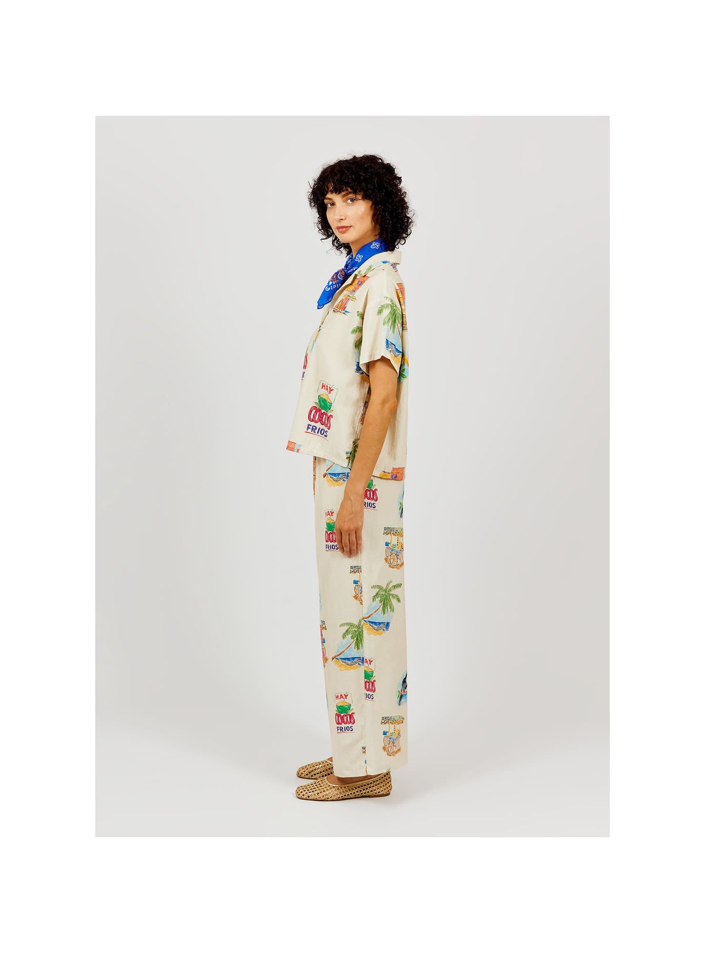 AP Cocos Frios Shirt