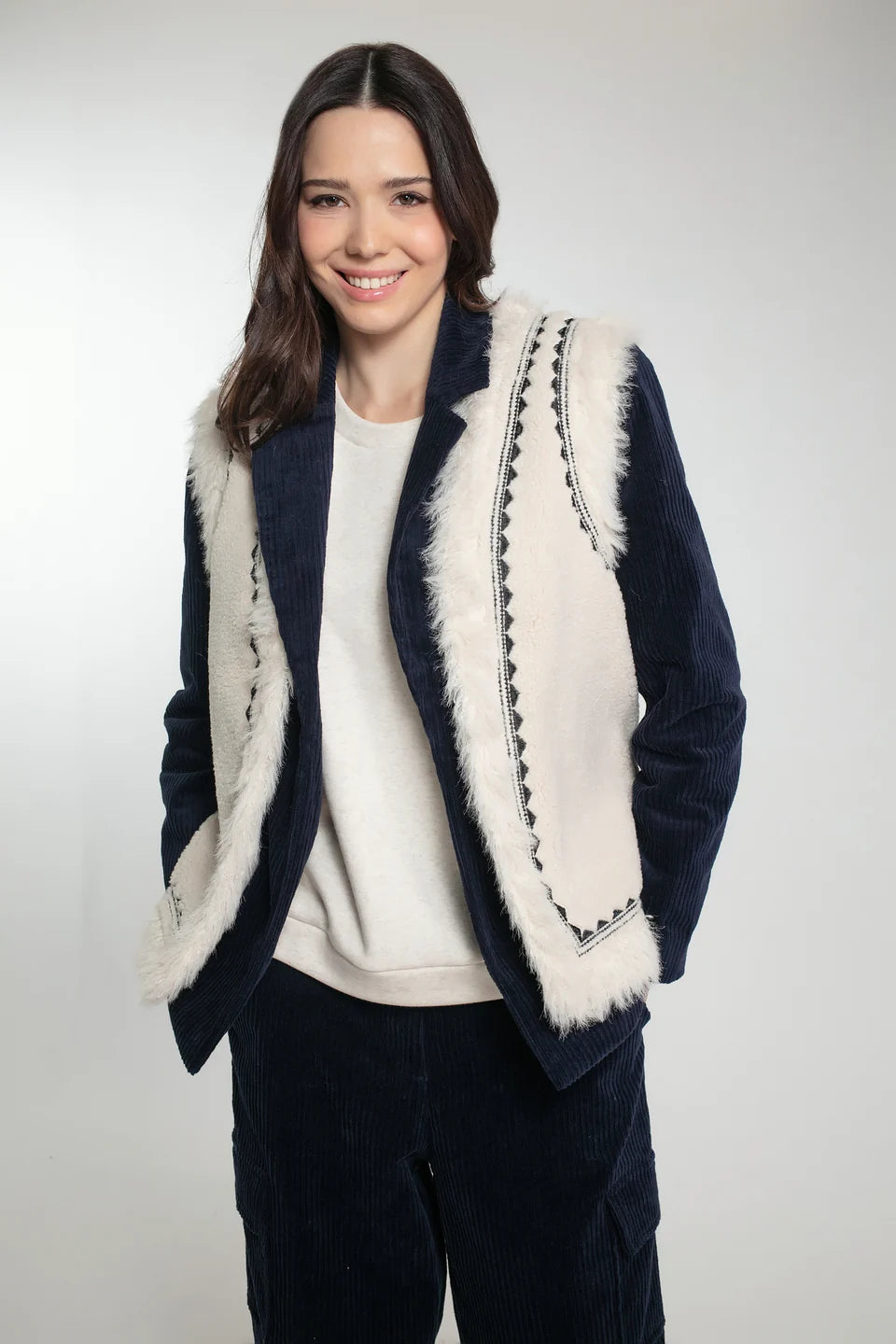 Nooki Dannika Gilet - Cream