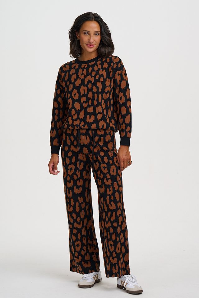 Myla Jumper - Black Brown Leopard
