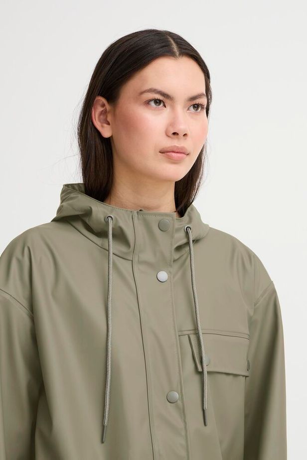 ICHI Tazi Long Rain Mac -Mulled Basil Green