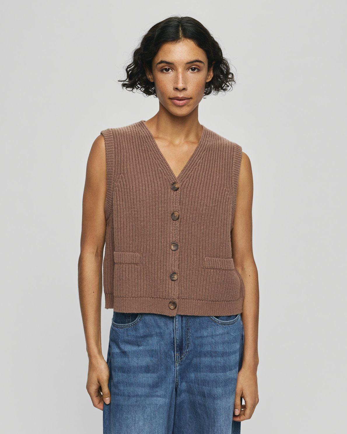 MSCH Riani Amaria Vest