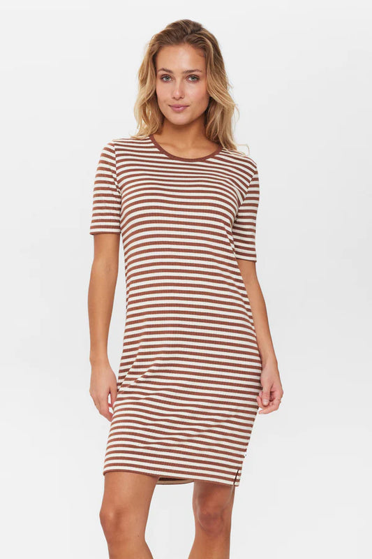 Numph Tania T-shirt Dress - brown/cream