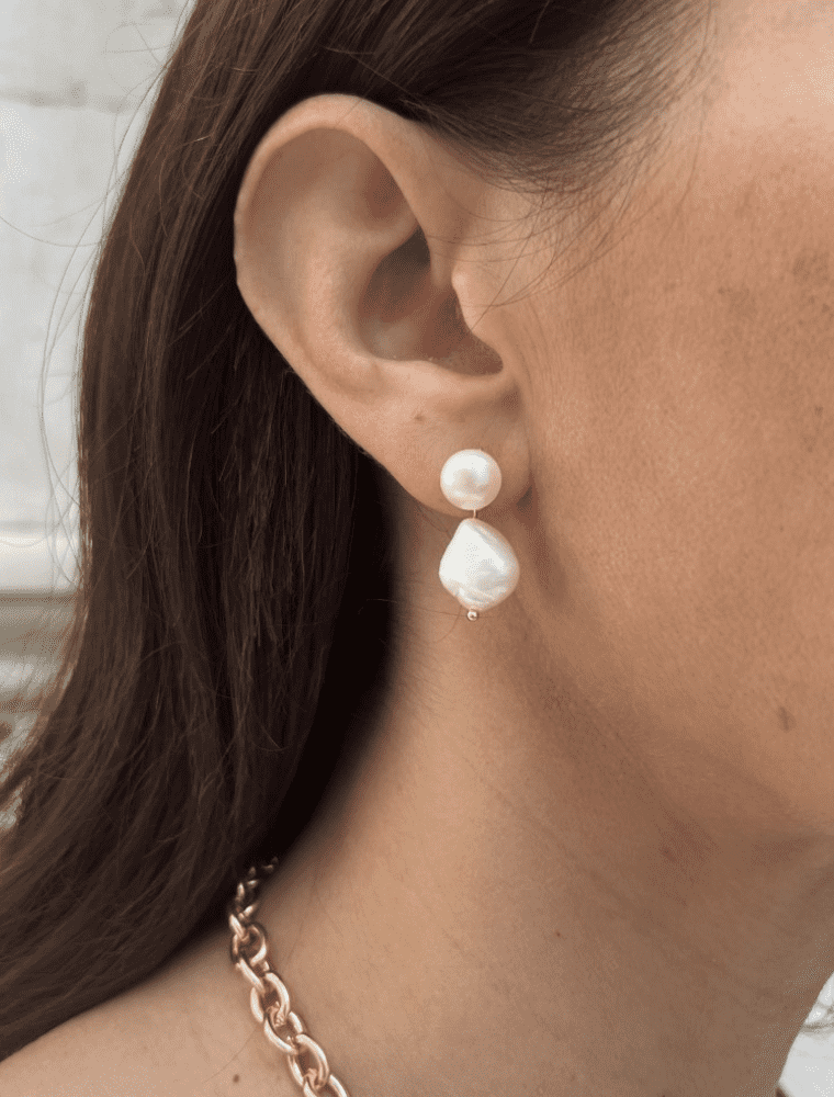 Olia Avery earrings - pearl/silver